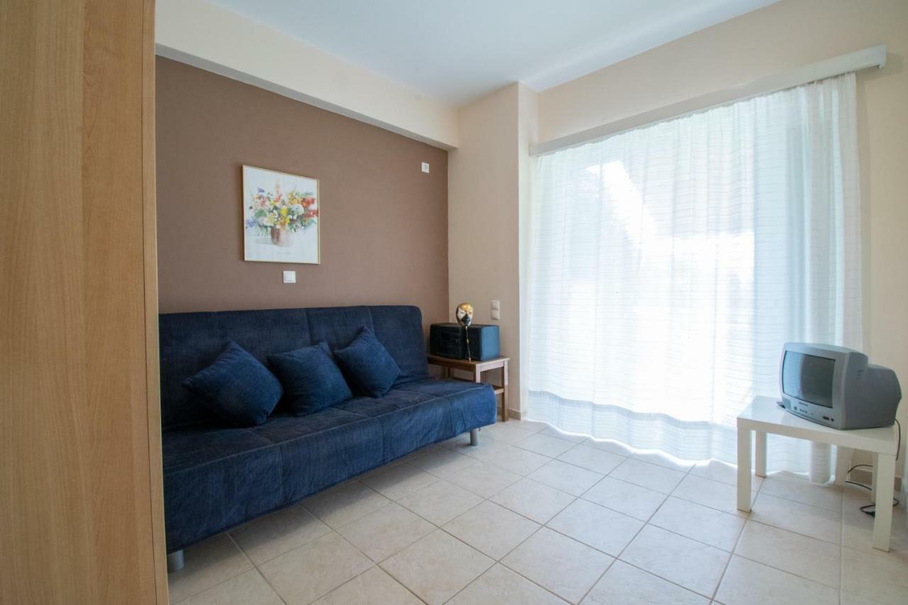 Beach House Near Athens Agia Marina  المظهر الخارجي الصورة
